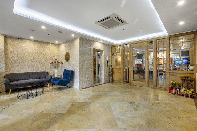 ファースト エデン ホテル