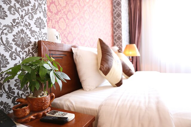 ファースト エデン ホテル