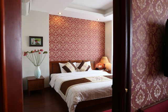 ファースト エデン ホテル