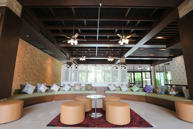 ザ マントリーニ チアン ライ