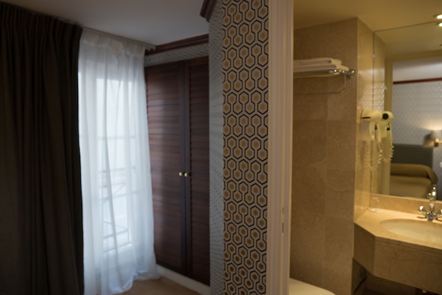 ホテル デュ ダヌベ サン ジェルマン