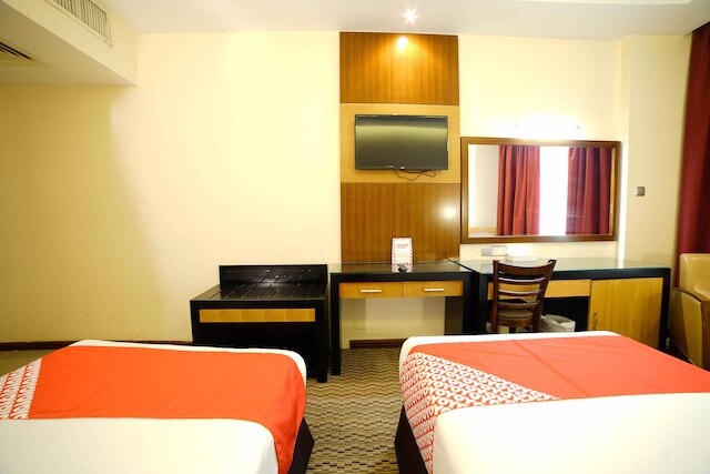 サン アンド サンズ ダウンタウン ホテル