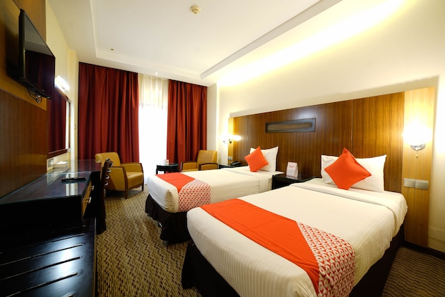 サン アンド サンズ ダウンタウン ホテル