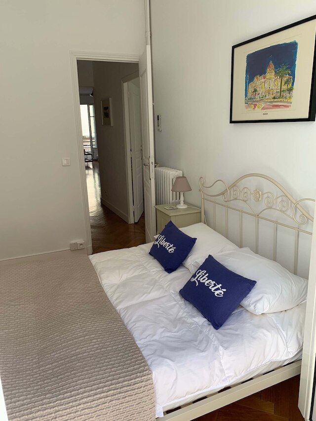 アパート ホテル リビエラ - グリマルディ - プロムナード デ ザングレ