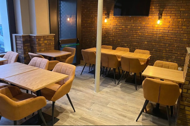 ホテル アングレテーレ