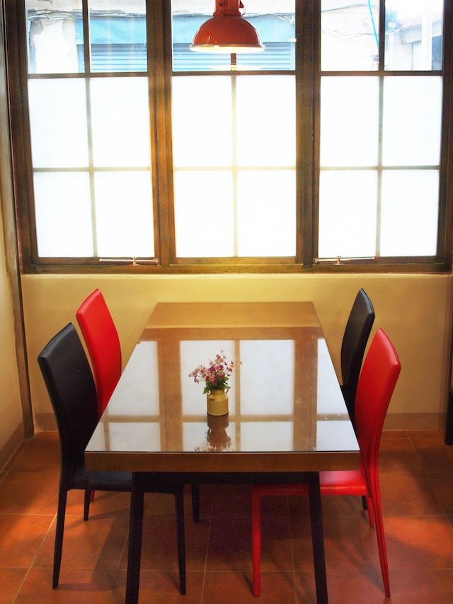 ノック ノック ホステル