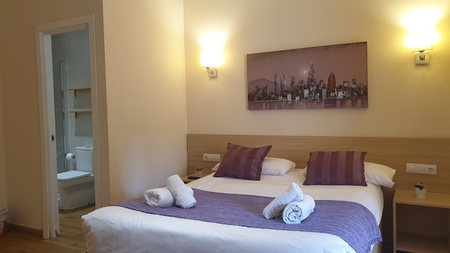 ホスタル バルセロナ トラベル