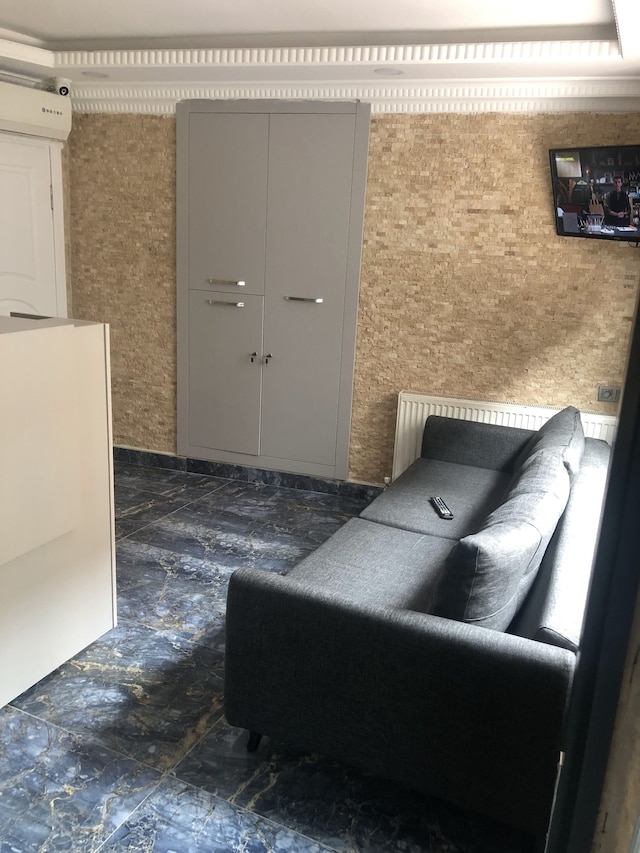 エミール ホテル