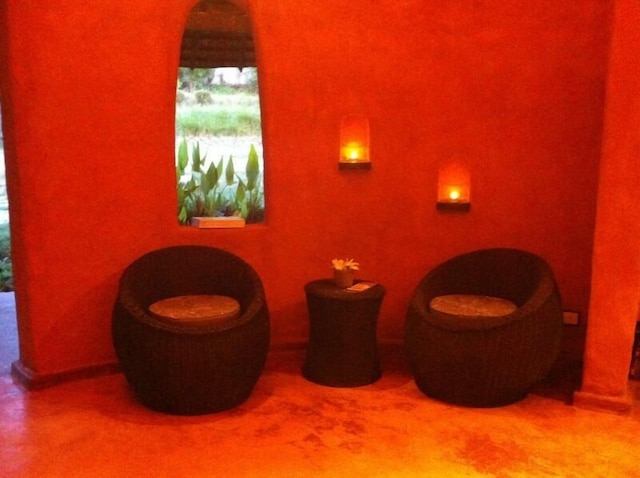 バーン ディンラムン