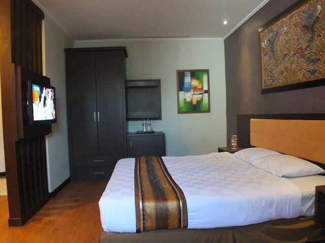 グランド パレス ホテル マカッサル