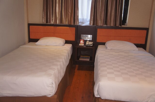 グランド パレス ホテル マカッサル