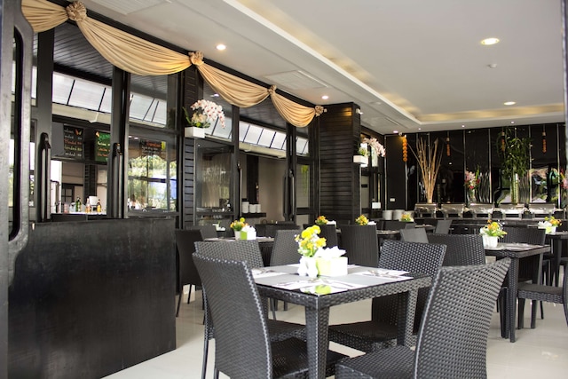 ゴールデン チューリップ エッセンシャル パタヤ