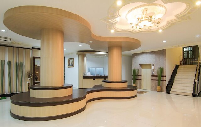 リーラワディー グランド ホテル