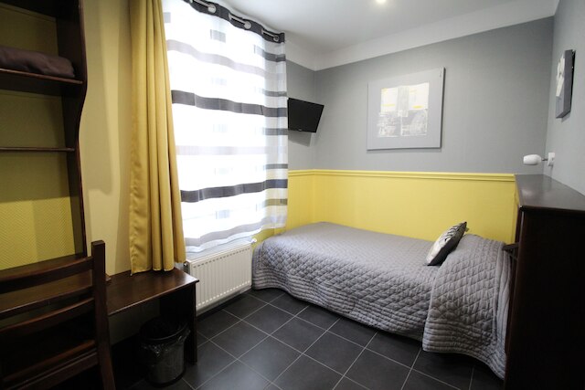 ホテル デ ピレネー