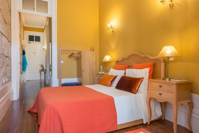 センテナリー フォンテンハス アパートメンツ