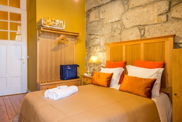 センテナリー フォンテンハス アパートメンツ