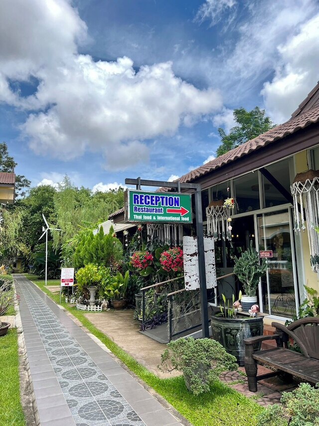 パーク & プール リゾート