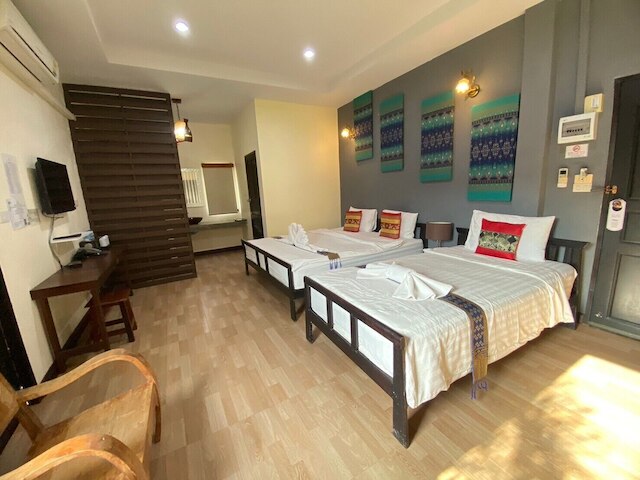 パーク & プール リゾート