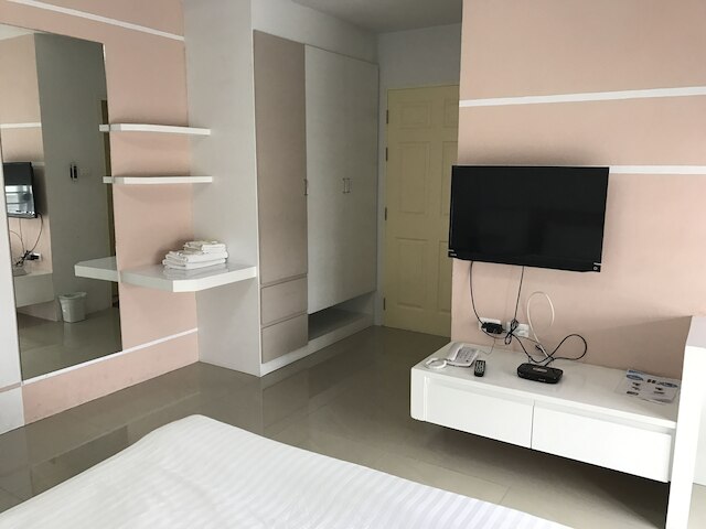 ワリサ アパートメント