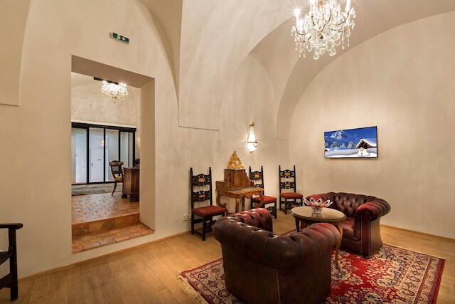 リトル キング ホテル U マルバゼ