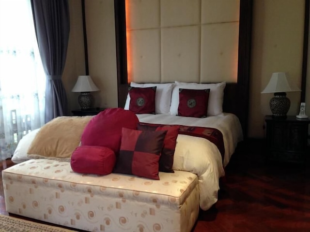 バーン タザラ エクスクルーシブ レジデンス