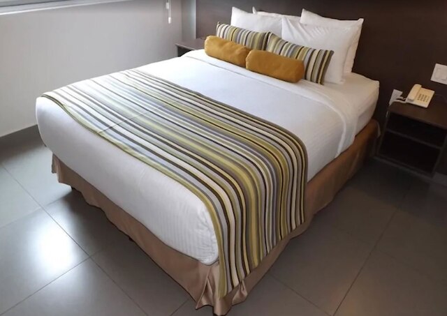 ホテル オホス デル リオ