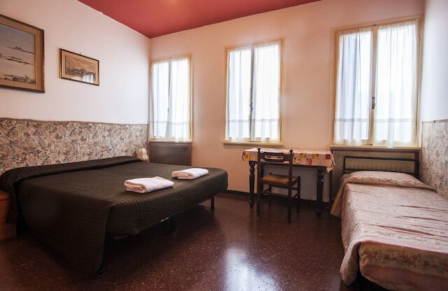 ロカンダ カ フォスカリ