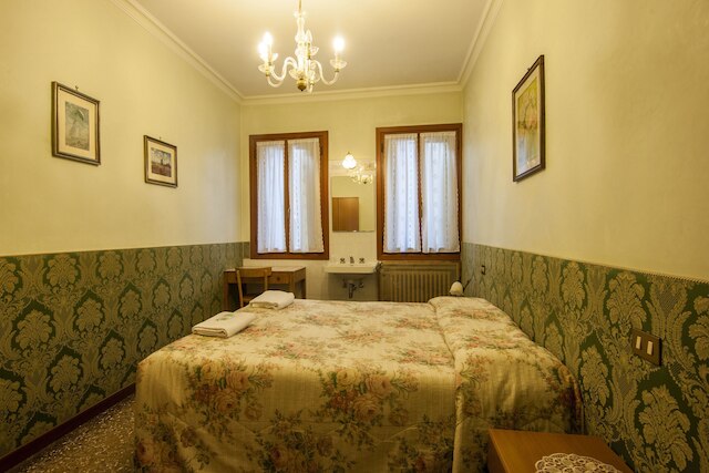 ロカンダ カ フォスカリ