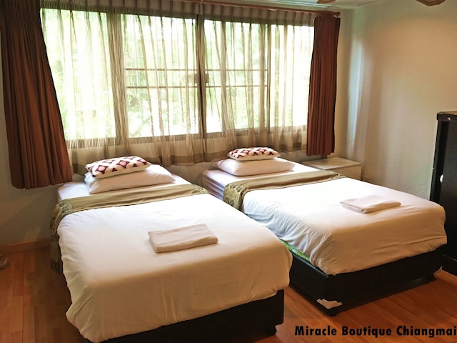 ミラクル ブティック チェンマイ