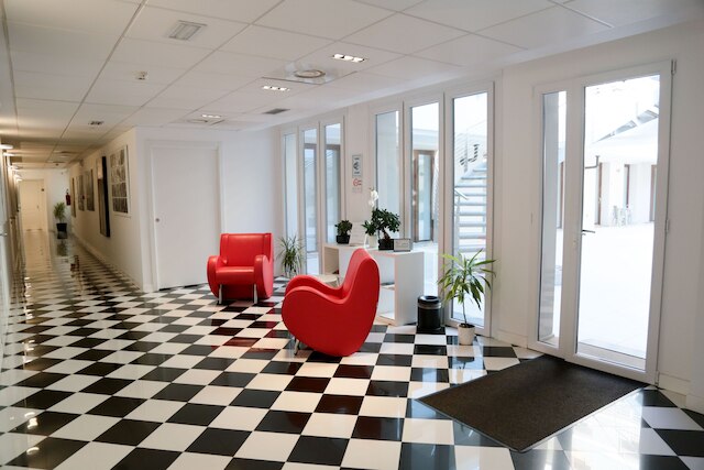 オテル スタジオ イン チェントラーレ & ミラノ アーバン パデル