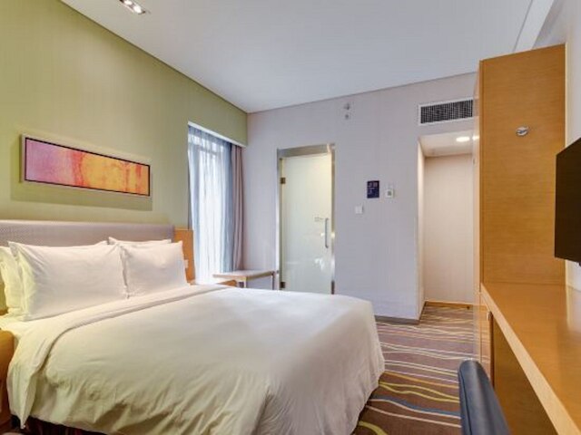 ホリデイ・イン エクスプレス西安ハイテク ゾーン by IHG (西安高新智选假日酒店)