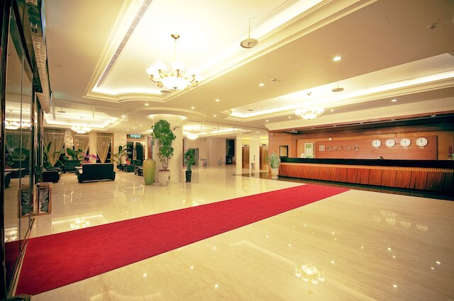 ヤリング ホテル