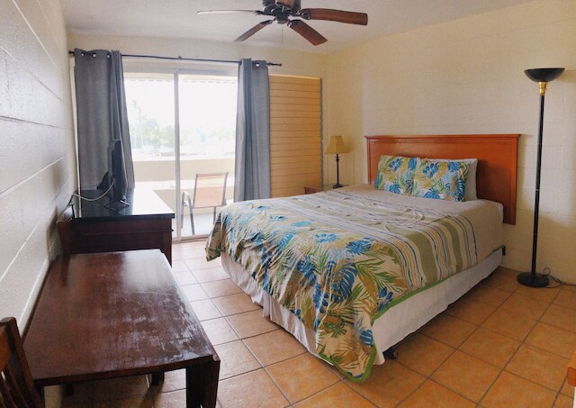 ヒロ リーズ ベイ ホテル