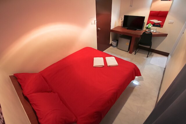 ウォーキング ストリート ゲスト ハウス