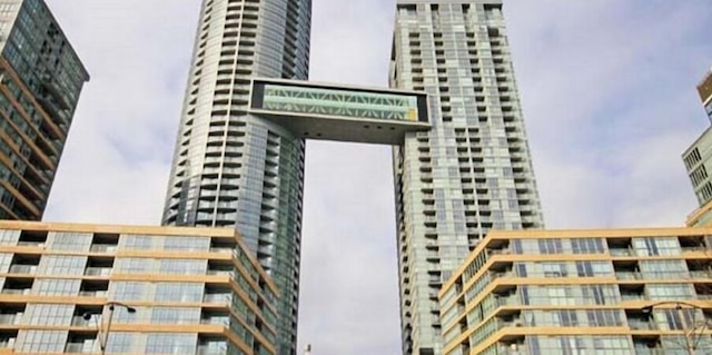 NGE ステイズ - ダウンタウン スイート レイク ビュー