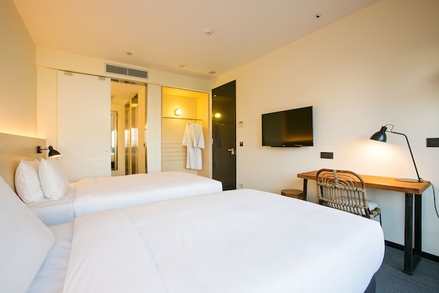 アンバ台北中山ホテル (台北中山意舍酒店)