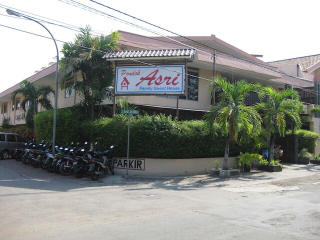 ポンドック アスリ ファミリー ゲスト ハウス