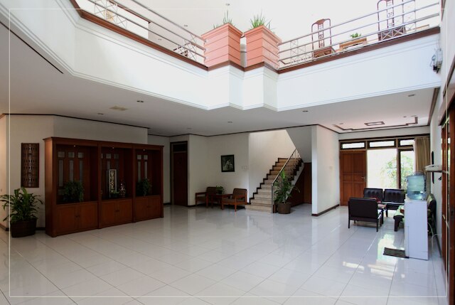 ポンドック アスリ ファミリー ゲスト ハウス