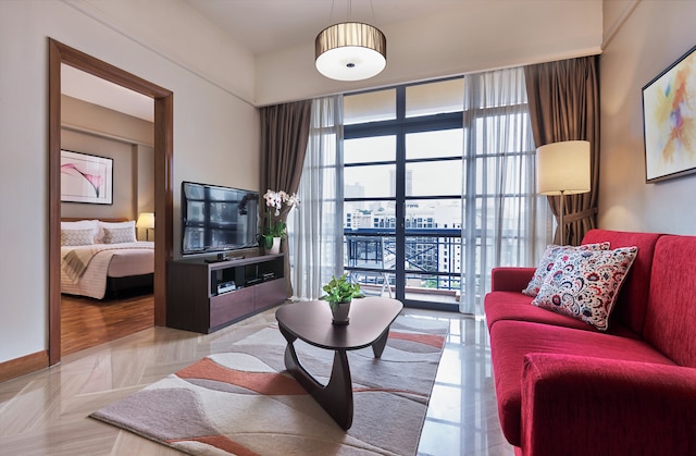 ヴィレッジ レジデンス ロバートソン クエイ