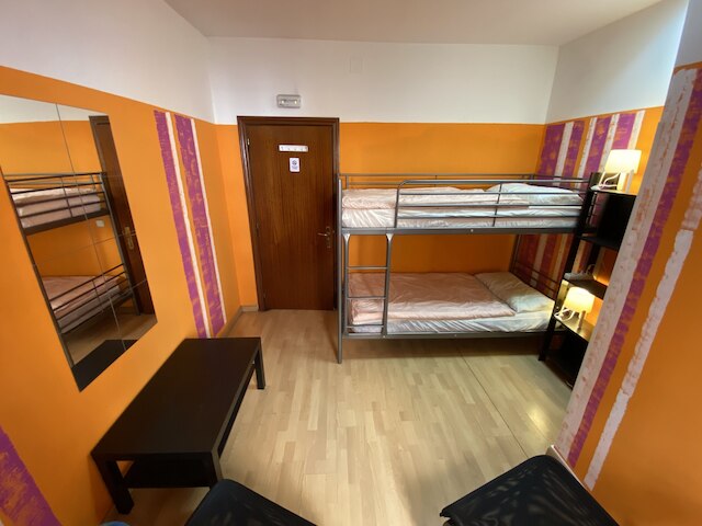 ベッド マドリード ルームズ バイ ボッシュ！ ホテルズ