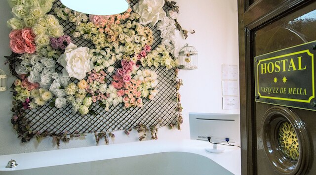 ホステル バスケス デ メラ