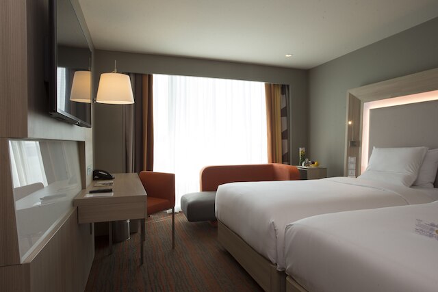 ノボテル マニラ アラネタ シティ センター