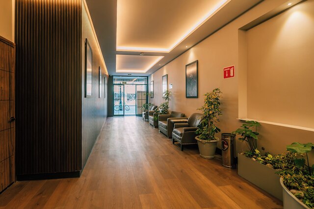 カナダ セントラル & ルーフトップ