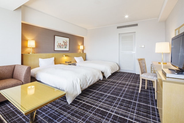 甲府記念日ホテル