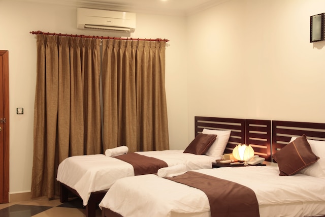 ニイサイ アパートメント