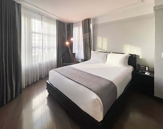 ザ ティラリー ホテル