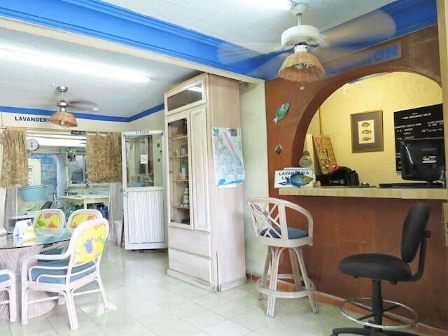 ホステルポサダマルペズ