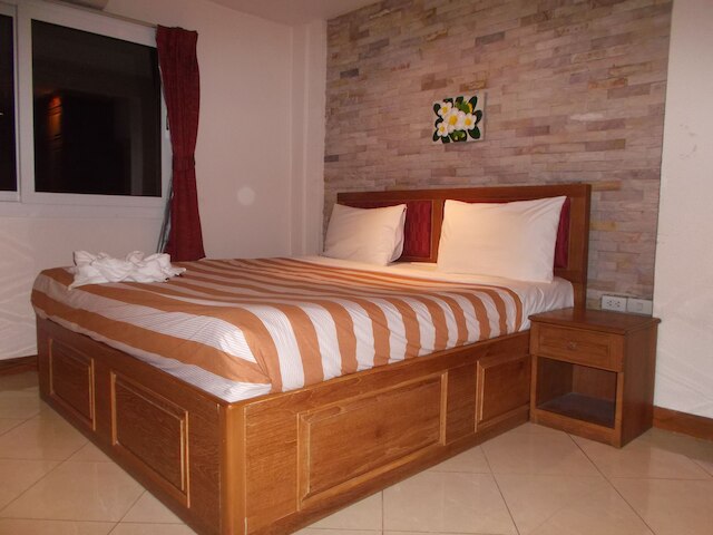 チャイヤプーン イン