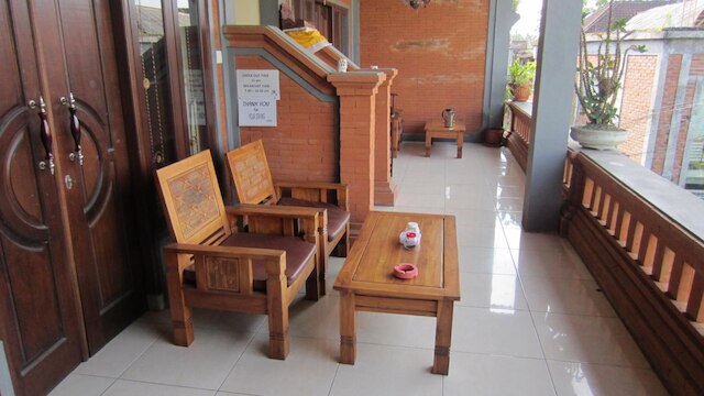 ダナサリ ホームステイ