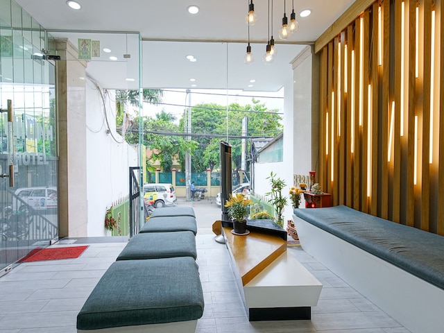 ミー リン ホテル